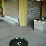 Palm Court Hotel 2*