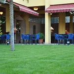 Palm Court Hotel